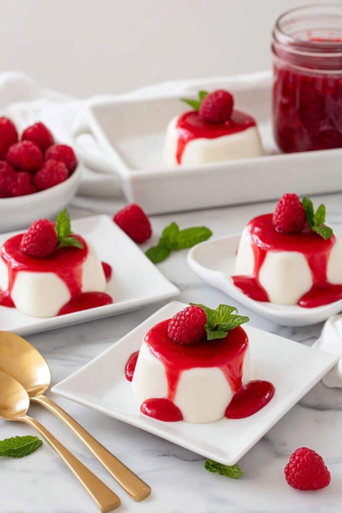 Classic Vanilla Panna Cotta with Raspberry Sauce Recipe